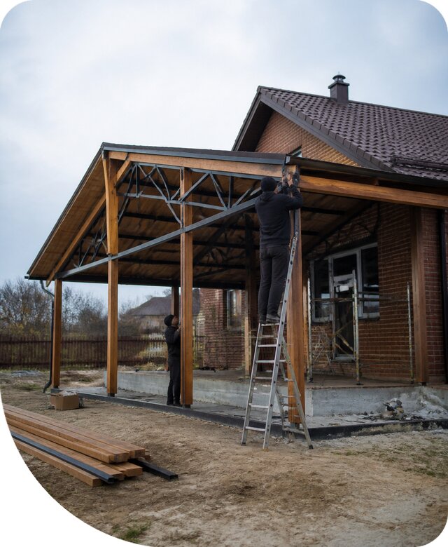 Пристройка навеса к дому и участку в Рубцовске под ключ